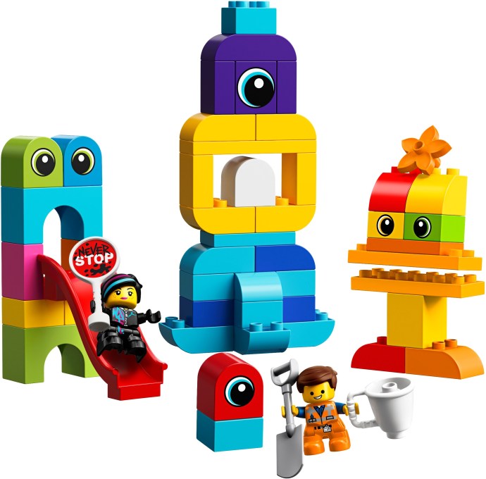 LEGO® Emmet and Lucy's Visitors from the DUPLO Planet 10895