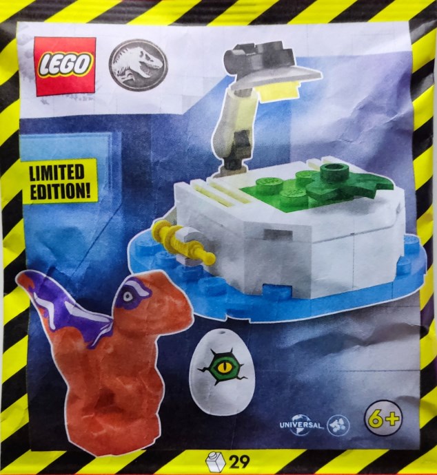 LEGO® Raptor and Laboratory 122401