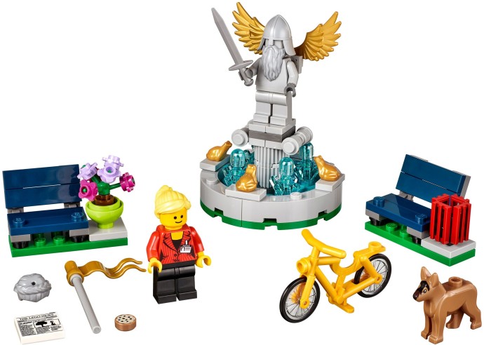 LEGO® Fountain 40221