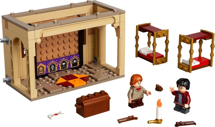 LEGO® Hogwarts Gryffindor Dorms 40452