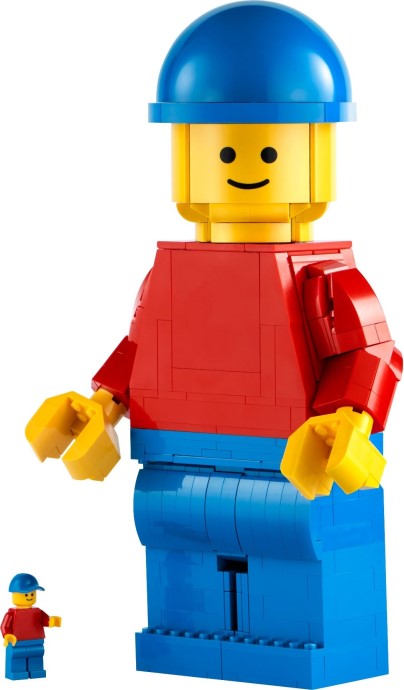 LEGO® Up-Scaled LEGO Minifigure 40649