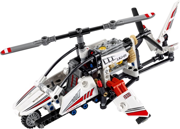 LEGO® Ultralight Helicopter 42057