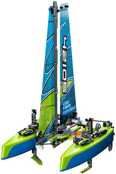 LEGO® Catamaran 42105