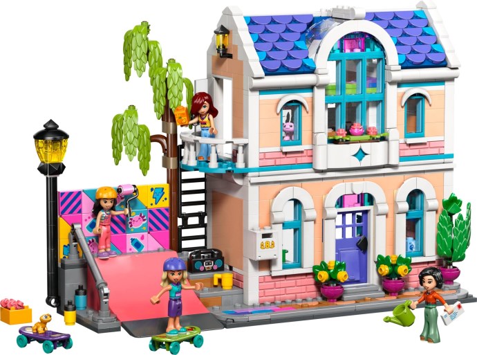 LEGO® Liann's Family House 42687