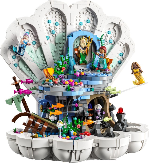 LEGO® The Little Mermaid Royal Clamshell 43225