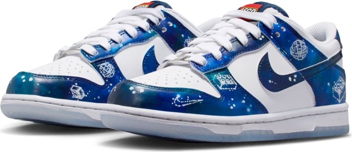 LEGO® Nike Dunk Low x LEGO Collection – Big Kids Shoes 5010047