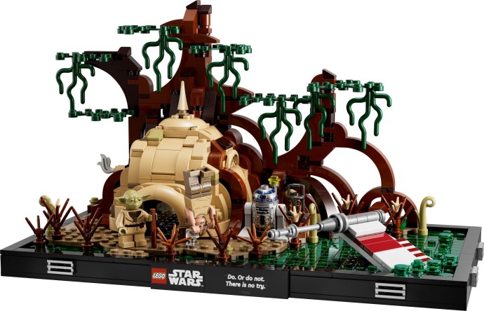 LEGO® Dagobah Jedi Training Diorama 75330