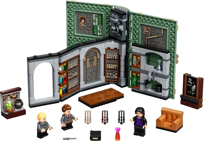 LEGO® Hogwarts Moment: Potions Class 76383