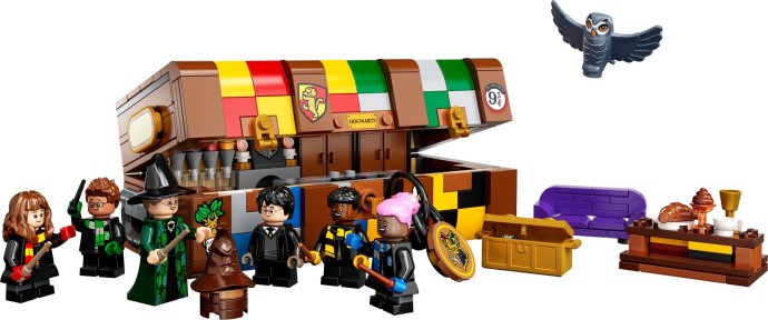 LEGO® Hogwarts Magical Trunk 76399