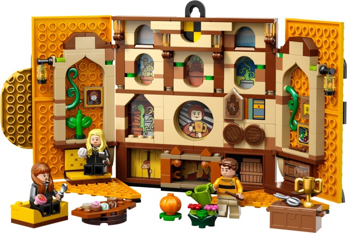 LEGO® Hufflepuff House Banner 76412