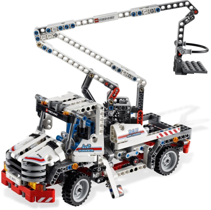 LEGO® Lift Truck 8071